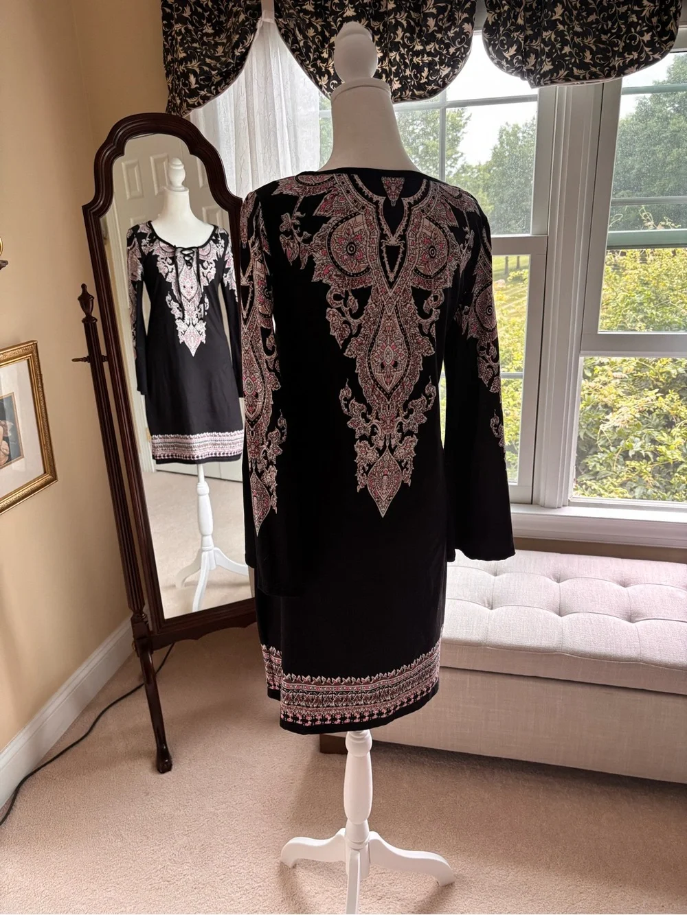 Black Paisley Lace-Up Long Sleeve Tunic Dress